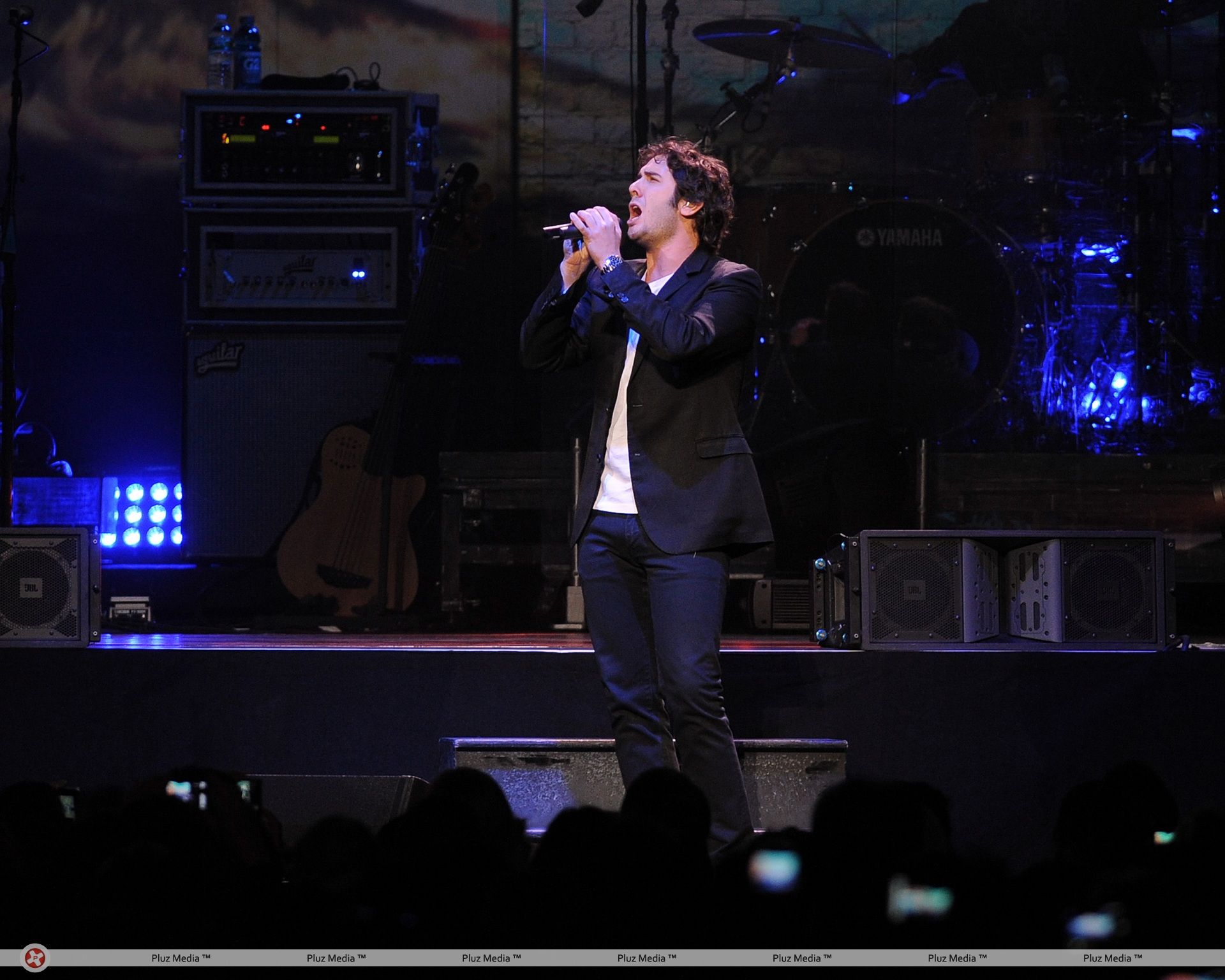 Josh Groban performs during the 'Straight To You Tour 2011' | Picture 111129